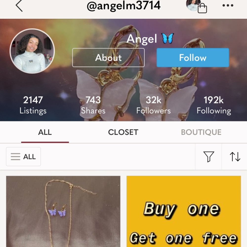 BUTTERFLY NECKLACES (don’t buy this post)